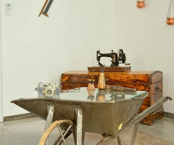 Windmill Фермерский дом